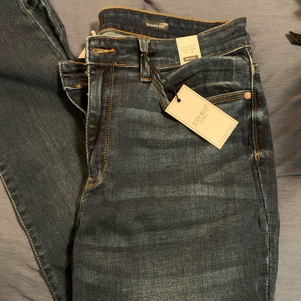 NWT Judy Blue mid-rise skinny fit jeans - size 14